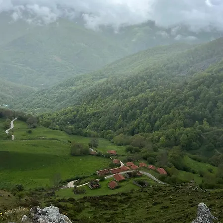 Casucas De Remona * Espinama