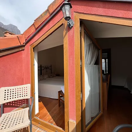 Casucas De Remona Apartamento Espinama